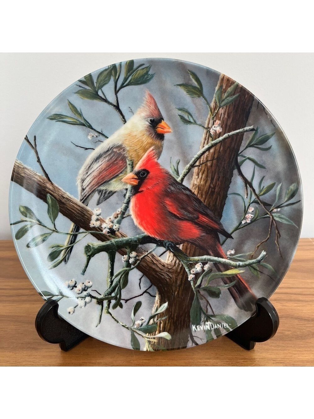 VINTAGE Knowles Limited Edition Collector Plate "The Cardinal" by Kevin Daniel